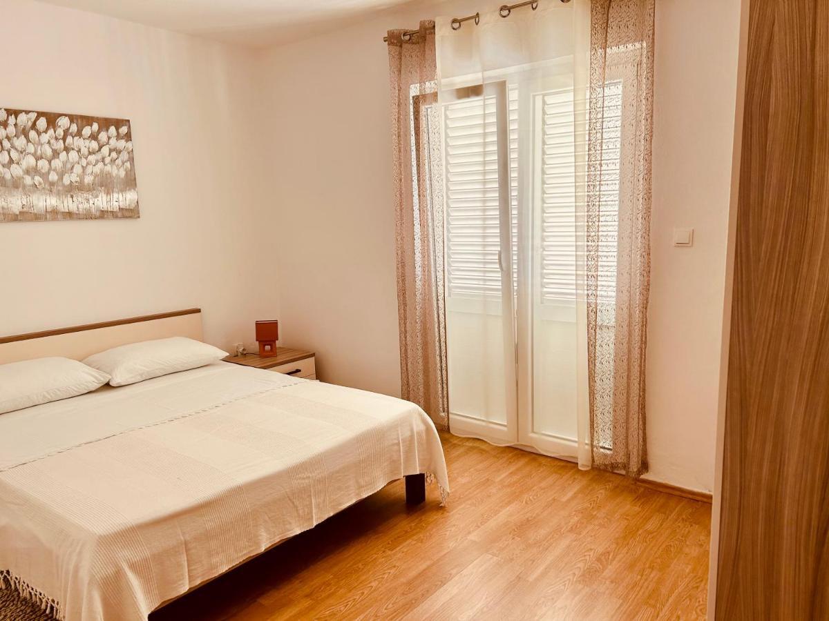 Roseal Apartment *